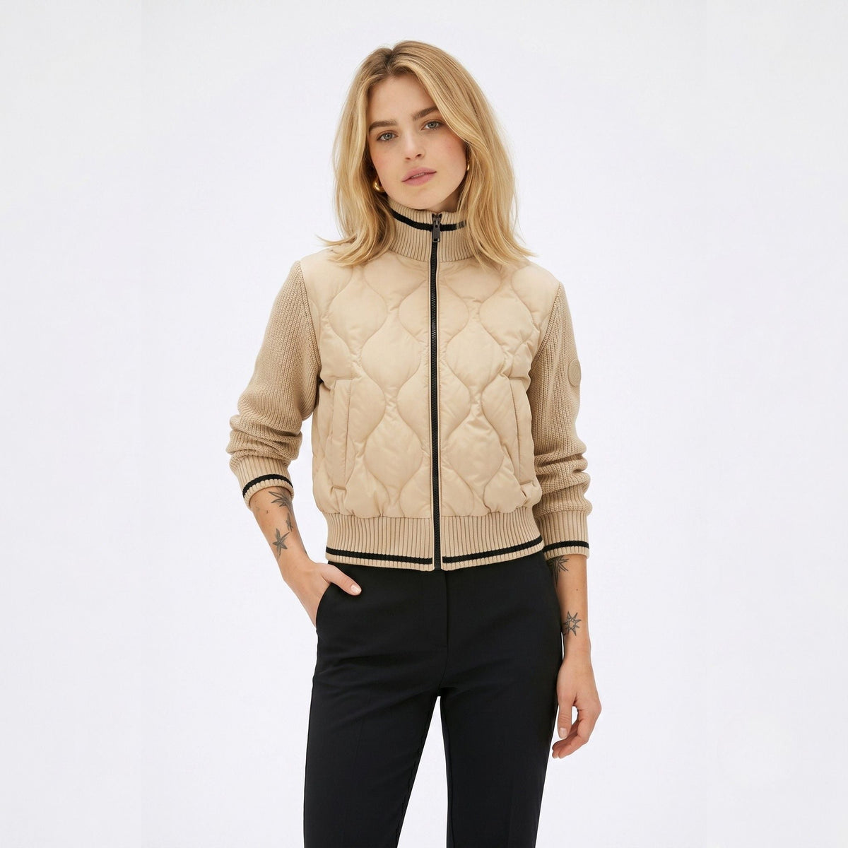 Women's Quilted Jacket Funnel Neck Knit Sleeve Regular Fit