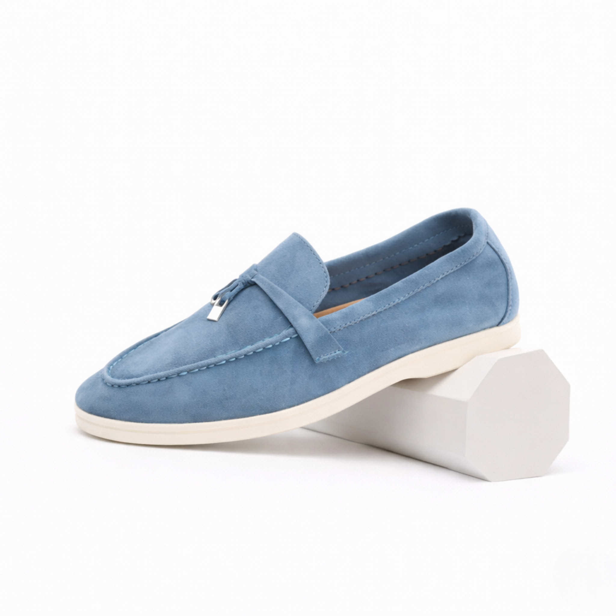 Women’s Classic Leather Loafers Comfortable Slip-On Flat Shoes