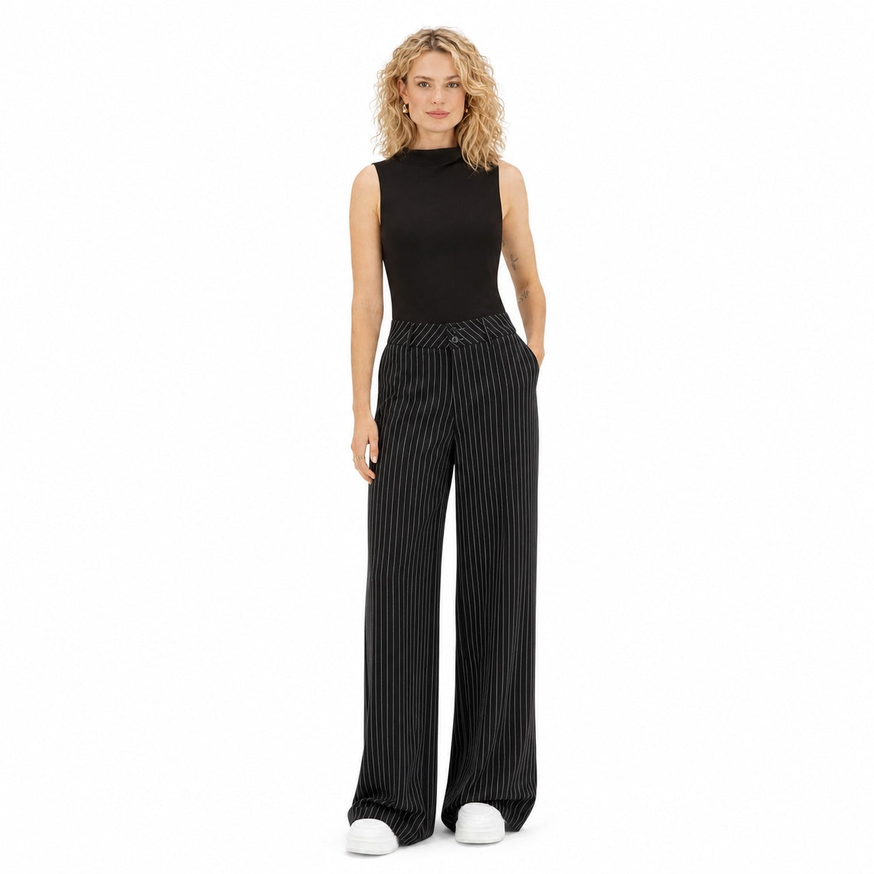 Women's Pinstripe High-Waisted Trousers Full-Length Wide-Leg Fit - Black 