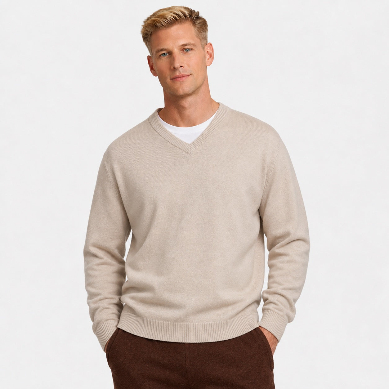 Men's Fine-Knit V-Neck Jumper Long Sleeve Regular Fit - Apricot front
