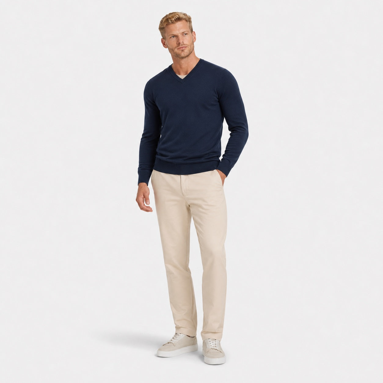 Men's Fine-Knit V-Neck Jumper Long Sleeve Regular Fit - Navy Blue front