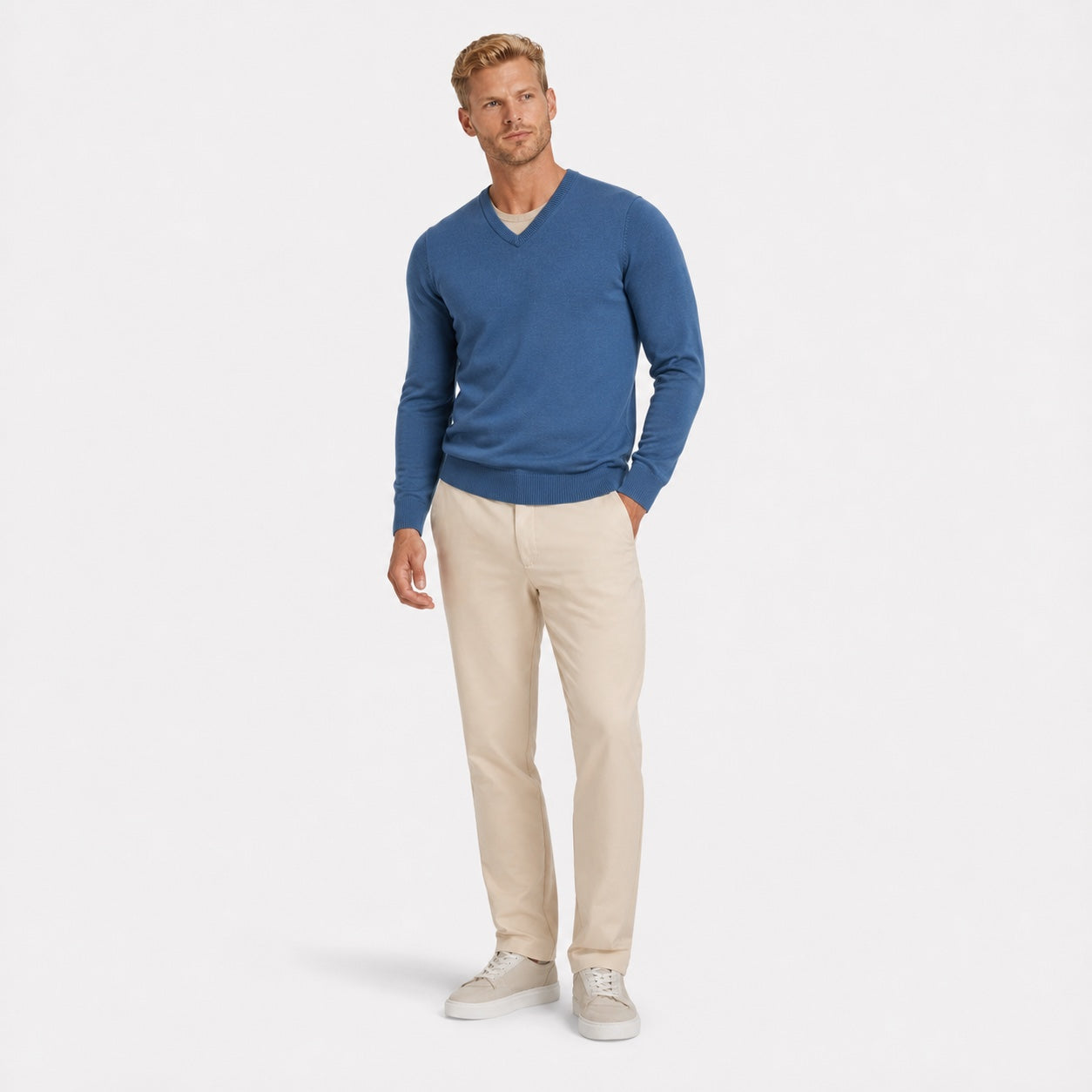 Men's Fine-Knit V-Neck Jumper Long Sleeve Regular Fit - Sky Blue front