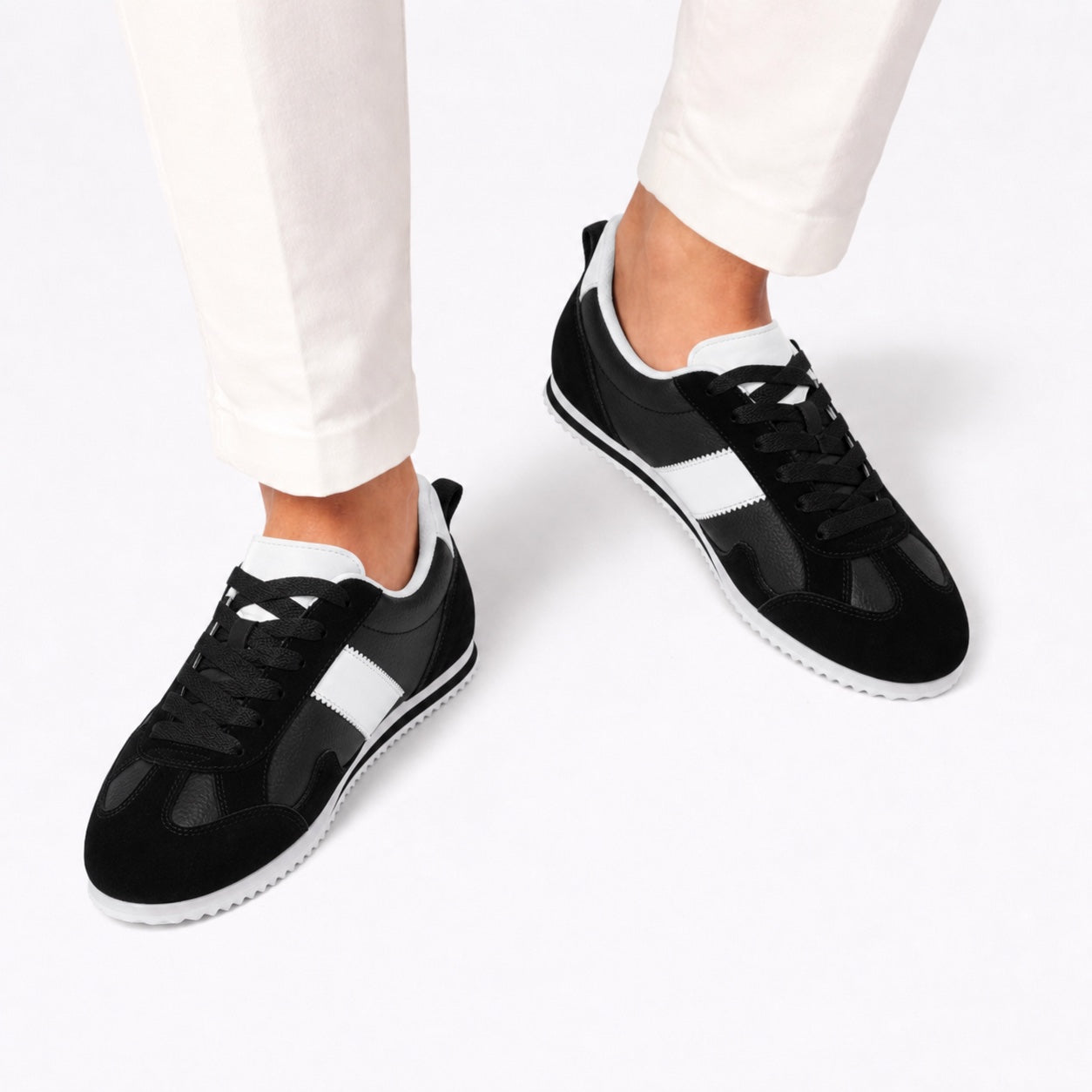 Black men's retro panel trainers detail view