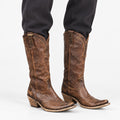 batch258_brown_model_2-0_detail.jpg