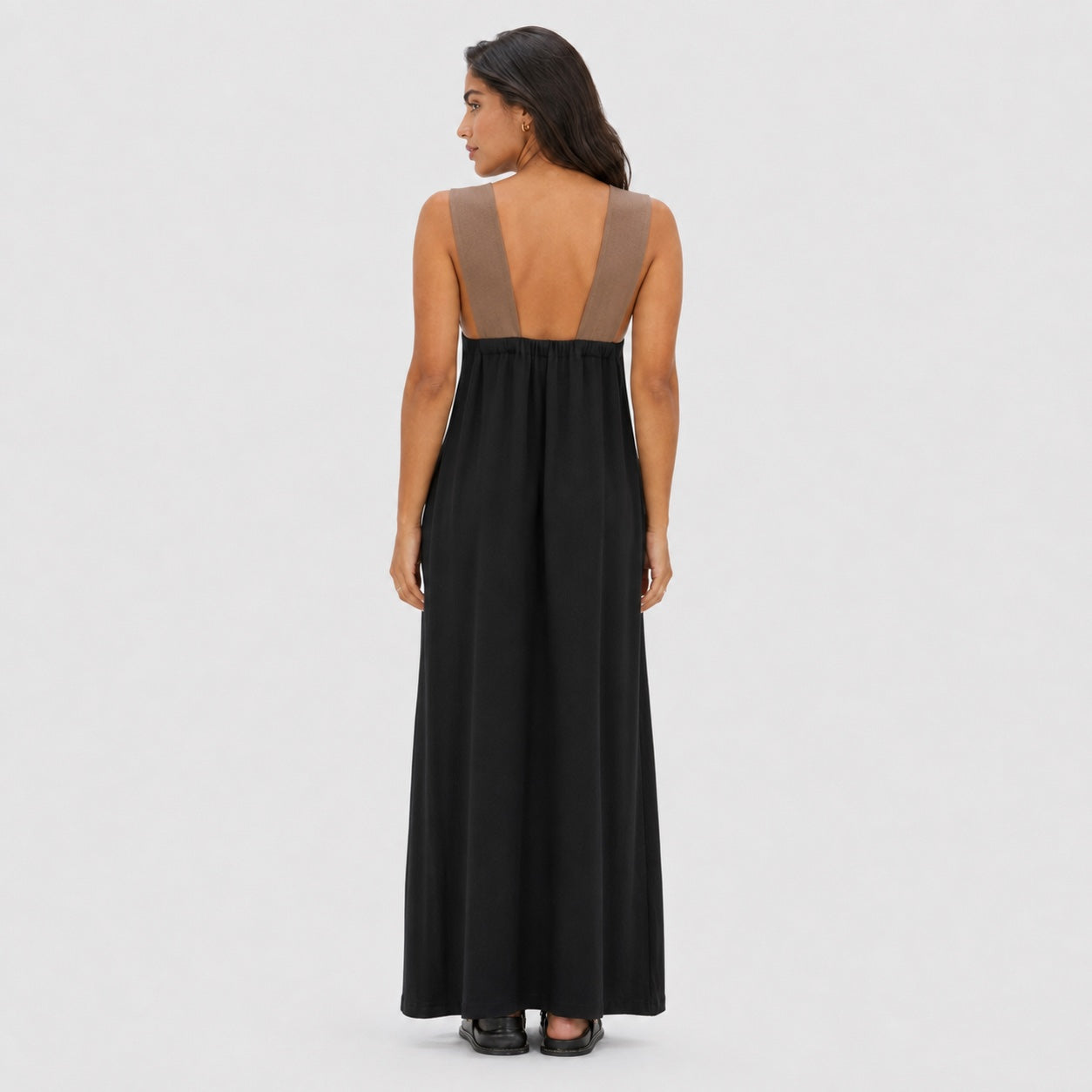 Women's Colour-Block Cross-Neck Maxi Dress Sleeveless Relaxed Fit - Black