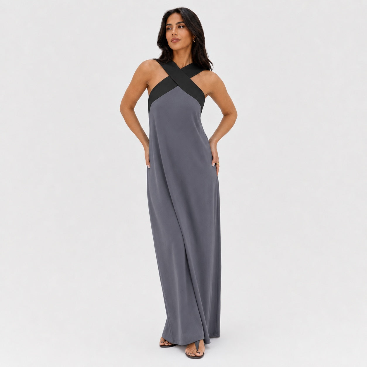 Women's Colour-Block Cross-Neck Maxi Dress Sleeveless Relaxed Fit - Grey