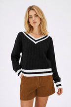 Women's Cable-Knit V-Neck Jumper Varsity Trim Relaxed Fit - Black close front