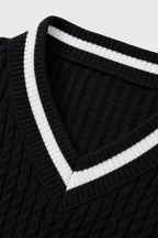 Women's Cable-Knit V-Neck Jumper Varsity Trim Relaxed Fit - Black detail